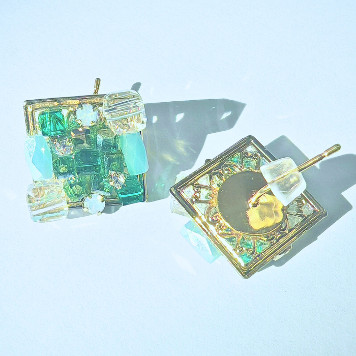 ヴェールエクラ・スクエアピアス