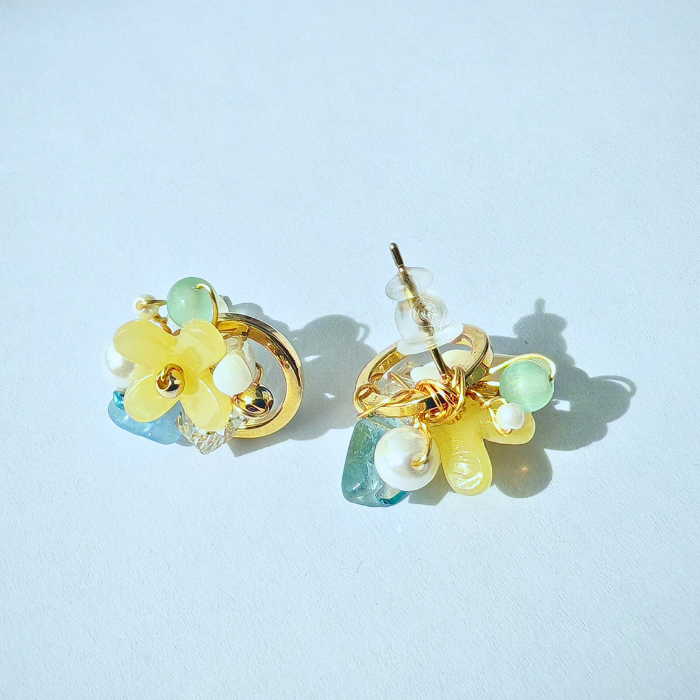 スプリングブロッサムピアス