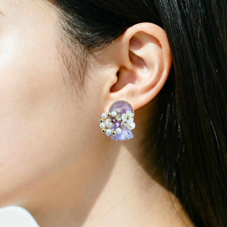 ラベンダーグロウ・フラワービジューピアス