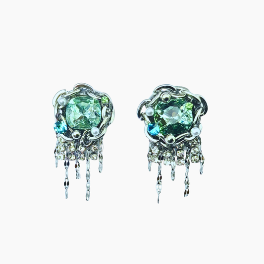 グリーンクリスタルフリンジピアス