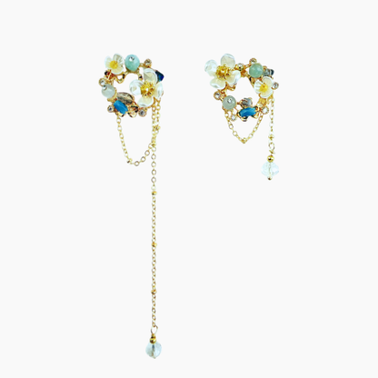 フラワーリースチェーンピアス　アシンメトリーデザイン