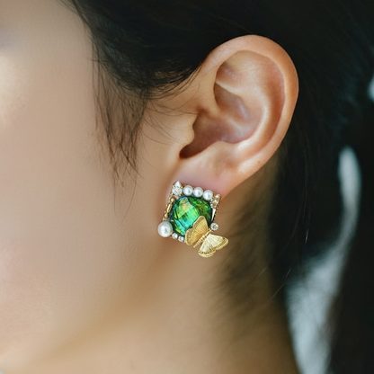 オーロラバタフライ・ビジューピアス