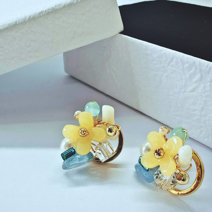 スプリングブロッサムピアス